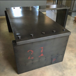 Dalton Desk - Products