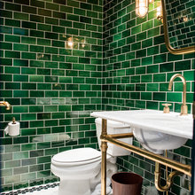 Angel Falls Bathroom