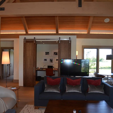 Montana Ranch Residence, Barn & Caretakers