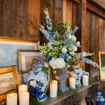 Celebrating Holiday House with a Rustic-Chic Tablescape Design