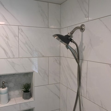 Dura Supreme Kendall Cashmere Bath Remodel Cordova, IL