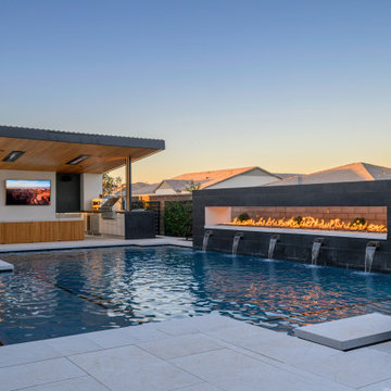 Cobblestone Court