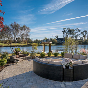 Patio Lake View