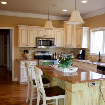 Traditional Cream Kitchen, Noblesville, Indiana