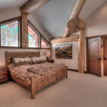 Pioneer Off-the-Grid Solar Home