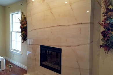 Inspiration for a living room remodel in Chicago