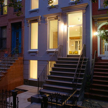 Tighthouse Brownstone