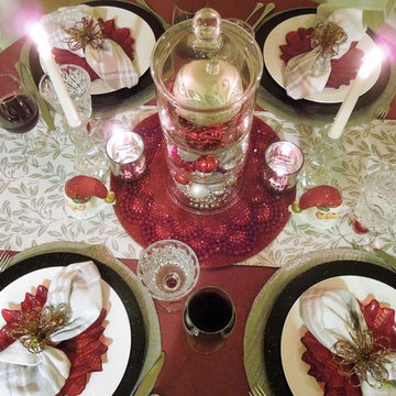 Christmas Mantels & Tablescapes