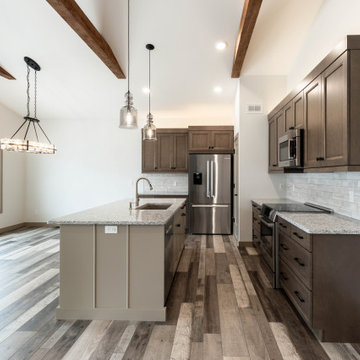 Saamis Heights Medicine Hat New Home