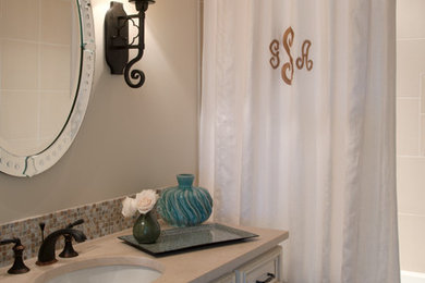Inspiration for a bathroom remodel in Nashville