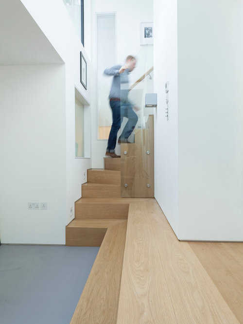 Narrow Staircase Design Ideas & Remodel Pictures Houzz