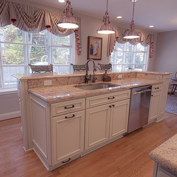 Rockville Traditional Kitchen
