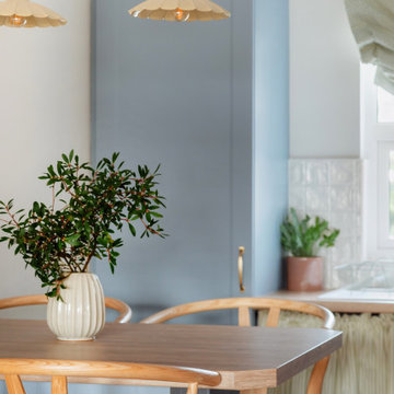Project Clonallon kitchen breakfast bar