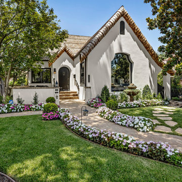 English Garden Arrival