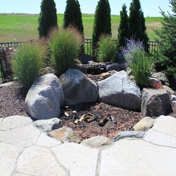 Flagstone Patio & Backyard Fire