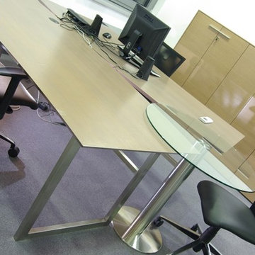 OFFICE-PULTS-RECEPTIONS