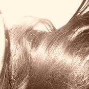 Yi Suns foto