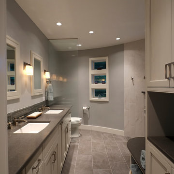 Master Bath with a Curve