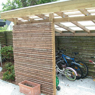 Skur. Vægge m. Granrafter.