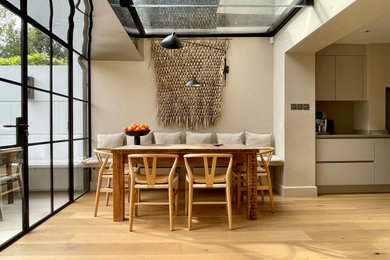 Contemporary dining room in London.