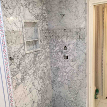 Tubs/ Showers