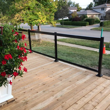 Aluminum and Glass Porch Railings - 123