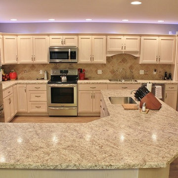 Light and Bright Kitchen
