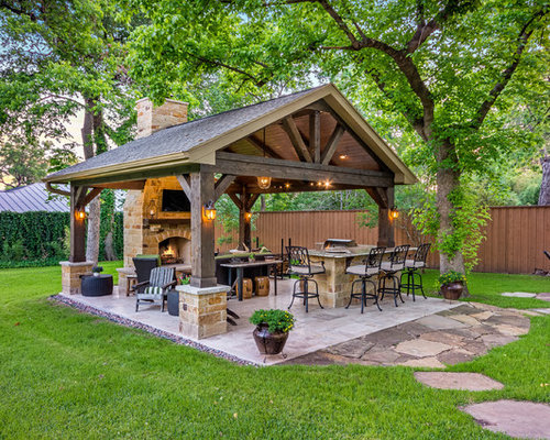 75 Rustic Garden and Outdoor Space with an Outdoor Kitchen ...