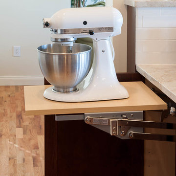 Pop-Up Mixer