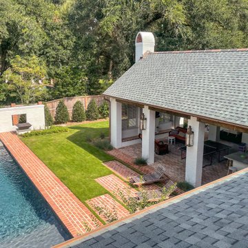 Live Oak Manor