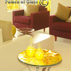Glass round side table - Products