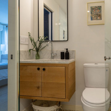 Cedar Contemporary - Guest Bath