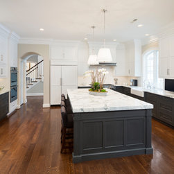 Devon, PA &ndash; Transitional &ndash; Two Tone Kitchen Cabinetry - Kitchen Cabinetry
