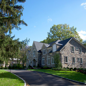 Gated Elegance - Old Westbury