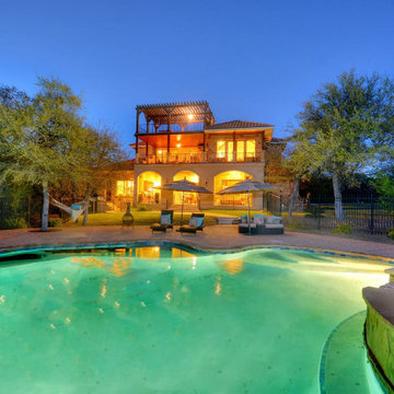 700 Moonlight Bay Drive