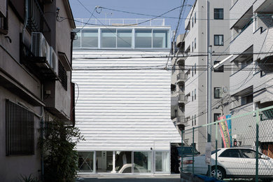 Design ideas for a modern exterior in Osaka.