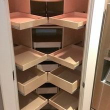 Corner Pantry