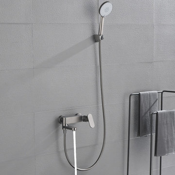 Contemporary Brass Kitchen Faucet Collection