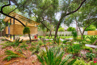 Inspiration for a landscaping in Orlando.