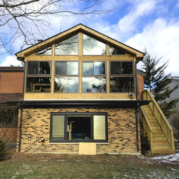 Elevated Sunroom Design in Arlington Heights, IL