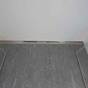 Aus einem Badezimmer wird ein Duschbad der extra Klasse