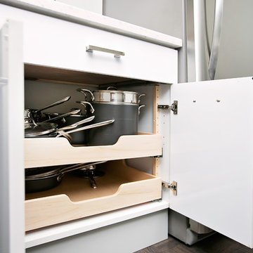 Custom Cutlery Dividers & Drawers to Maximize Small NYC Kitchen