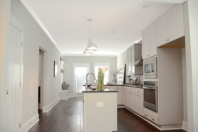 Example of an arts and crafts kitchen design in Atlanta