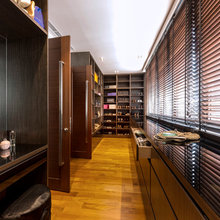Wardrobe (main bed)