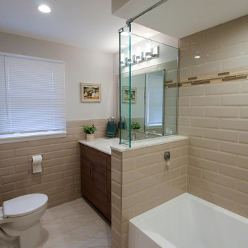 Hall bathroom in Scotch Plains