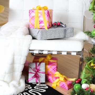 Raspberry & Yellow Holiday House