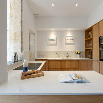 Cuisine au ton neutre et doux