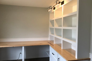 Home office photo in Chicago
