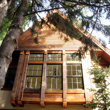 Lodge style