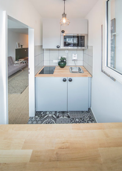 Scandinavian Kitchen by Edit Homestaging & Redesign